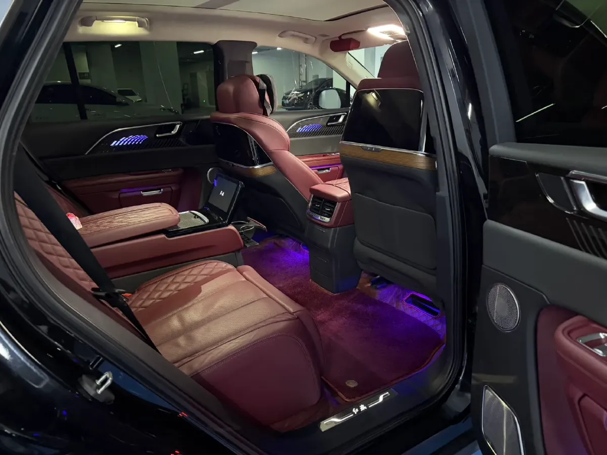 2022 HongQi E-HS9 BEV 120KWH,autocango,china used car exporter,china ev exporter,chinese used car exporter,chinese used ev exporter