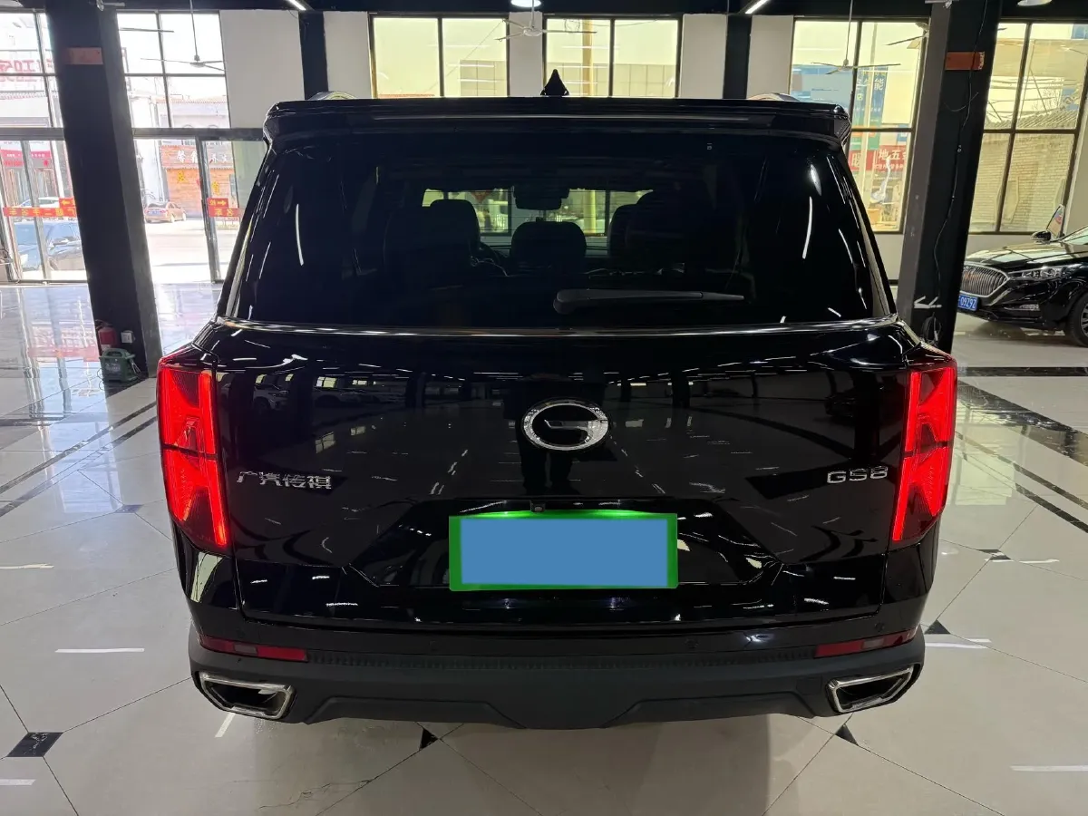 2022 GAC Trumpchi GS8 2.0T 252HP L4 8AT,autocango,china used car exporter,china ev exporter,chinese used car exporter,chinese used ev exporter