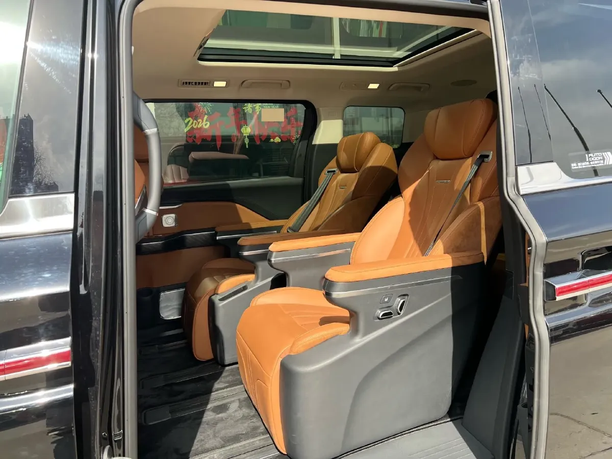 2024 HongQi HQ9 2.0T 163HP L4 1DHT PHEV 20.14KWH,autocango,china used car exporter,china ev exporter,chinese used car exporter,chinese used ev exporter