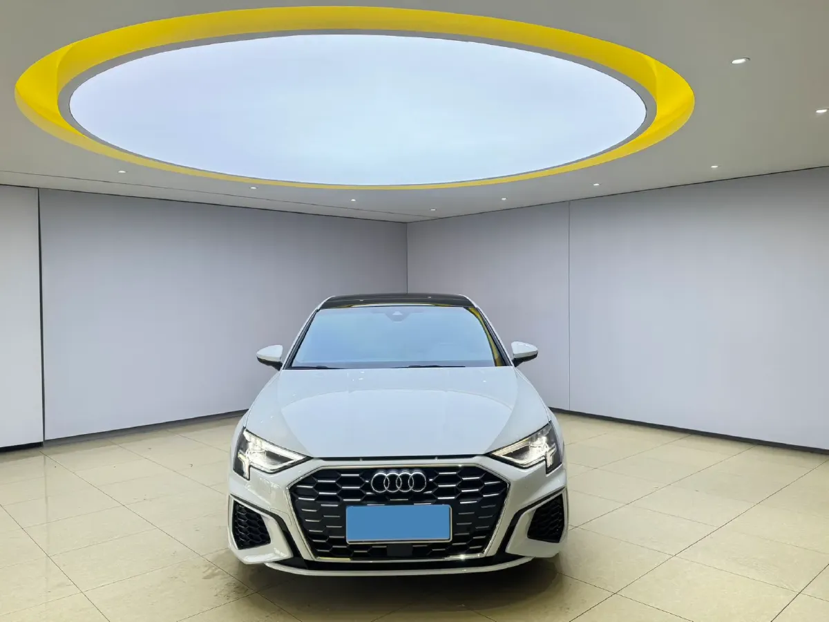 2022 Audi A3 1.4T 150HP L4 7DCT,autocango,china used car exporter,china ev exporter,chinese used car exporter,chinese used ev exporter