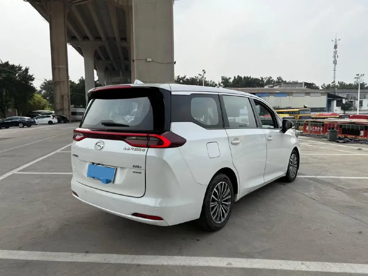 2021 GAC Trumpchi M6 1.5T 169HP L4 7DCT,autocango,china used car exporter,china ev exporter,chinese used car exporter,chinese used ev exporter