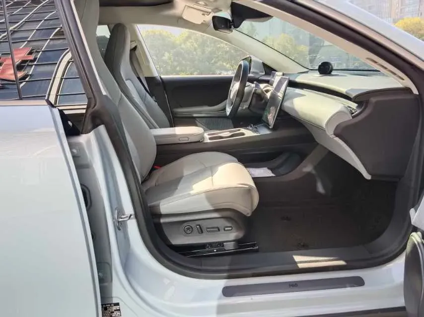 2022 JunTian HeiWuShi Youth 2.0T 203HP L4 6AT,autocango,china used car exporter,china ev exporter,chinese used car exporter,chinese used ev exporter