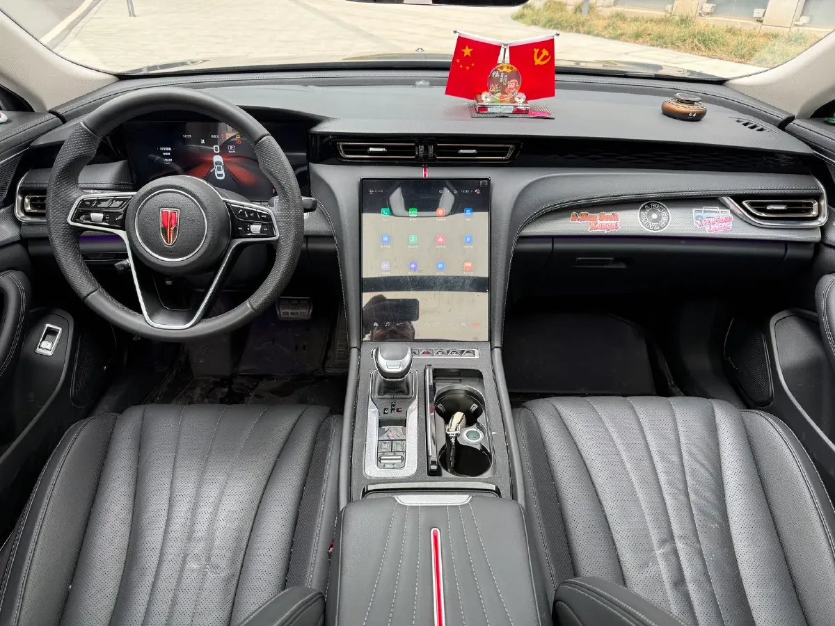 2024 HongQi H5 2.0T 224HP L4 8AT,autocango,china used car exporter,china ev exporter,chinese used car exporter,chinese used ev exporter