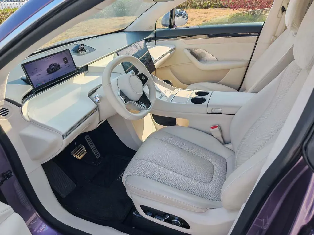 2025 Luxeed R7 REEV 156HP REEV 37KWH,autocango,china used car exporter,china ev exporter,chinese used car exporter,chinese used ev exporter