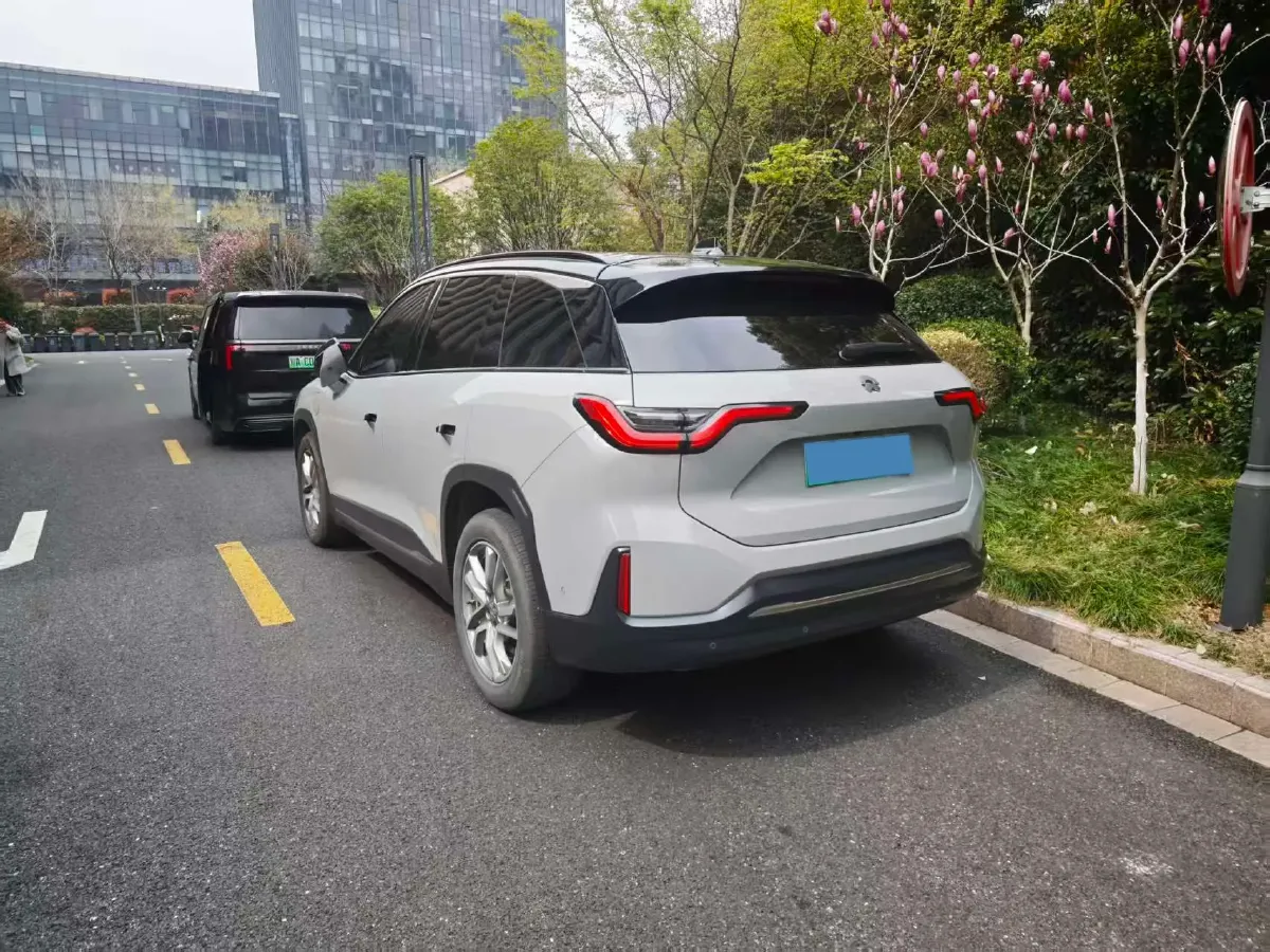 2022 NIO ES6 BEV 75KWH,autocango,china used car exporter,china ev exporter,chinese used car exporter,chinese used ev exporter
