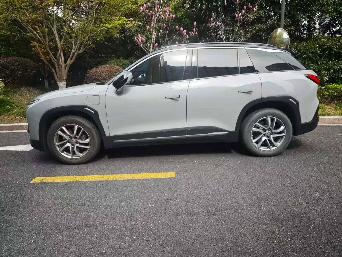 2022 NIO ES6 BEV 75KWH,autocango,china used car exporter,china ev exporter,chinese used car exporter,chinese used ev exporter