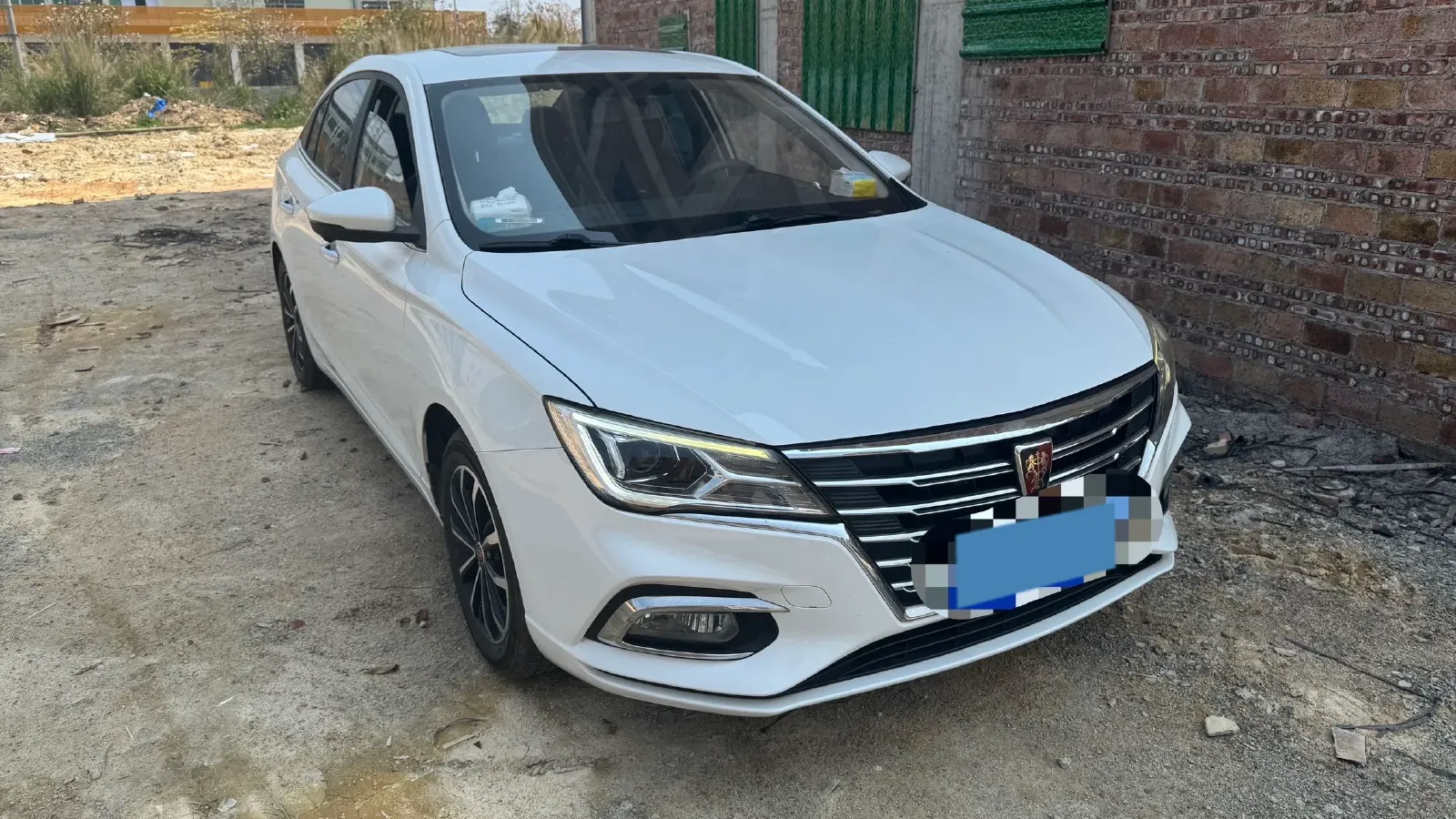 2020 Roewe i5 1.5L 120HP L4 CVT,autocango,china used car exporter,china ev exporter,chinese used car exporter,chinese used ev exporter