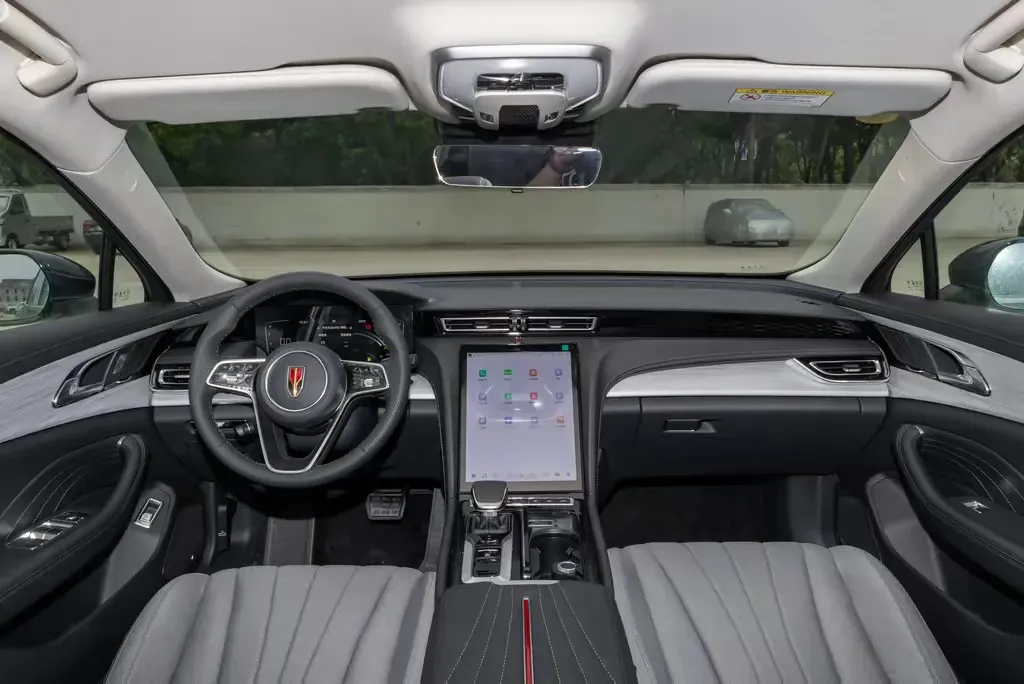 2023 HongQi H5 2.0T 224HP L4 8AT,autocango,china used car exporter,china ev exporter,chinese used car exporter,chinese used ev exporter