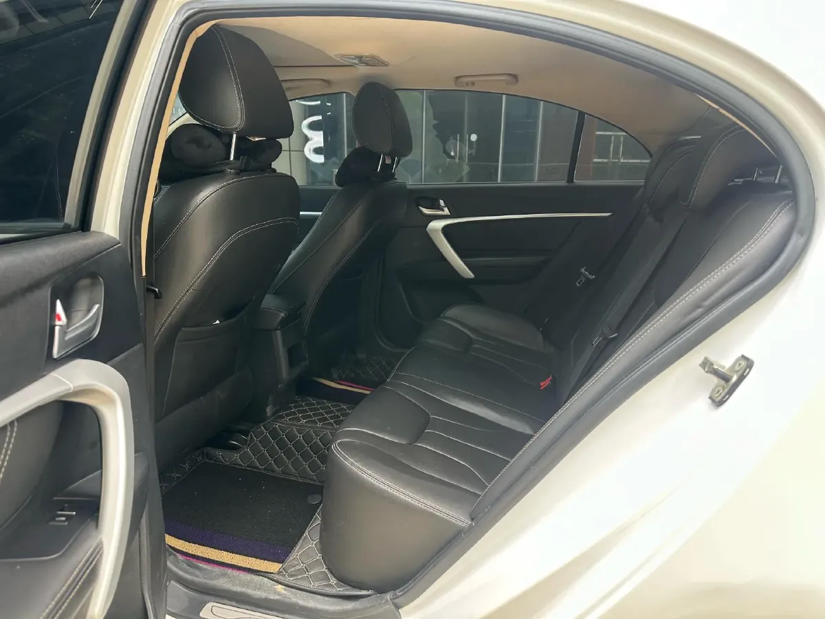 2017 Geely Emgrand 1.5L 109HP L4 5MT,autocango,china used car exporter,china ev exporter,chinese used car exporter,chinese used ev exporter