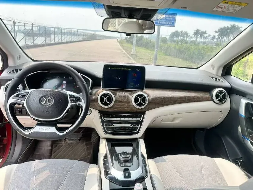 2018 BeiJing Auto EU5 BEV 53.66KWH,autocango,china used car exporter,china ev exporter,chinese used car exporter,chinese used ev exporter