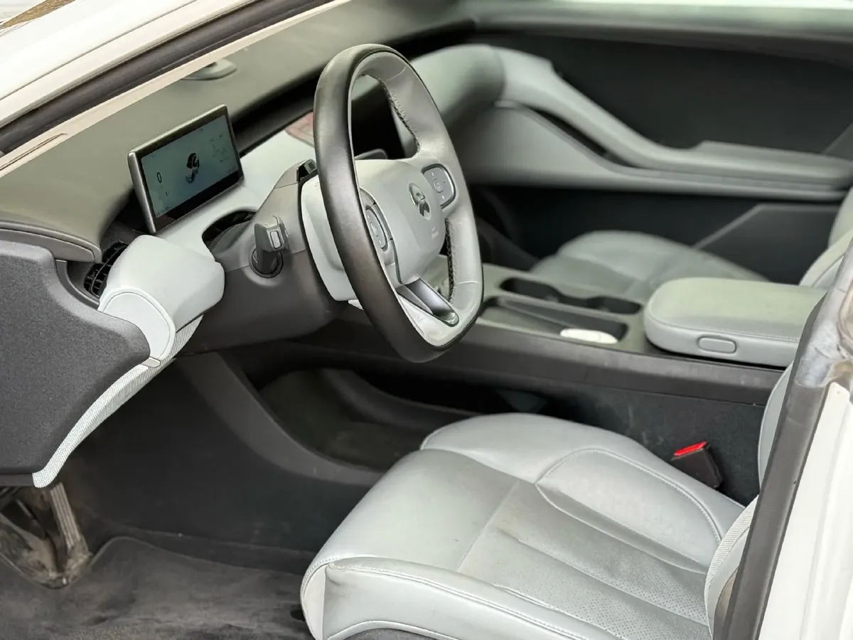 2022 JunTian HeiWuShi Youth 2.0T 203HP L4 6AT,autocango,china used car exporter,china ev exporter,chinese used car exporter,chinese used ev exporter