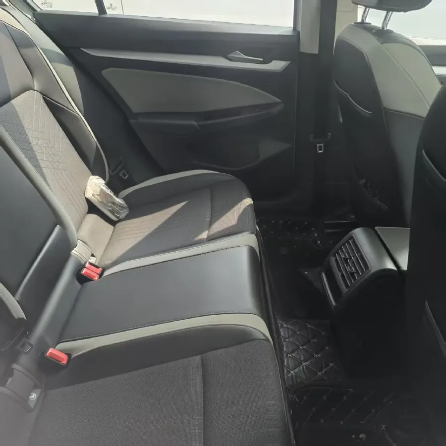 2021 Volkswagen Golf 1.4T 150HP L4 7DCT,autocango,china used car exporter,china ev exporter,chinese used car exporter,chinese used ev exporter