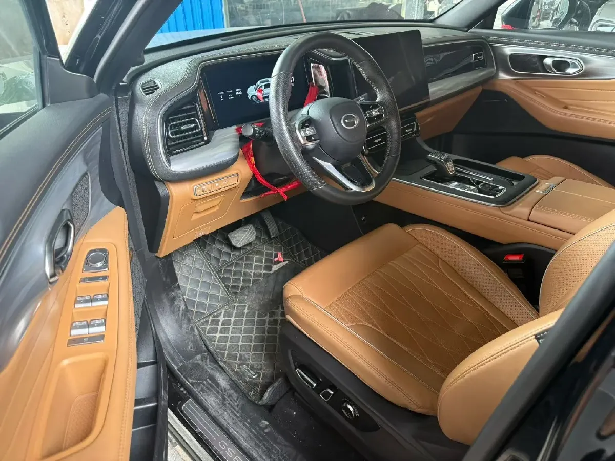 2022 GAC Trumpchi GS8 2.0T 252HP L4 8AT,autocango,china used car exporter,china ev exporter,chinese used car exporter,chinese used ev exporter