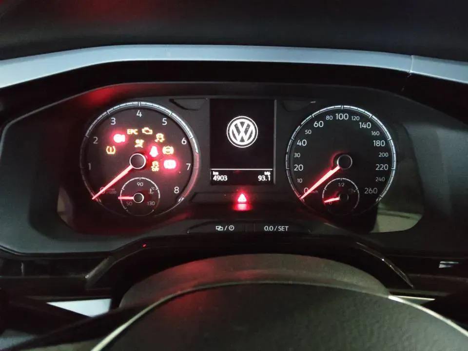 2019 Volkswagen Polo 1.5L 113HP L4 6AT,autocango,china used car exporter,china ev exporter,chinese used car exporter,chinese used ev exporter