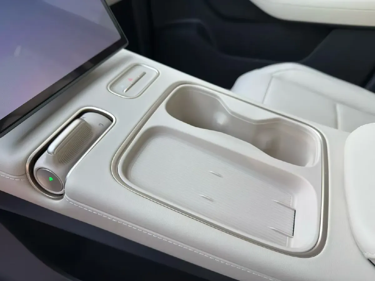 2024 NIO ES6 BEV 75KWH,autocango,china used car exporter,china ev exporter,chinese used car exporter,chinese used ev exporter