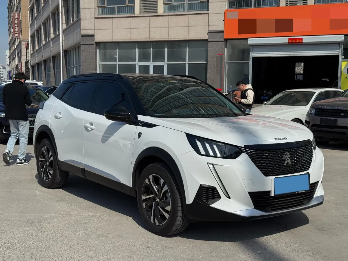 2022 Peugeot 2008 1.2T 136HP L3 6DCT,autocango,china used car exporter,china ev exporter,chinese used car exporter,chinese used ev exporter