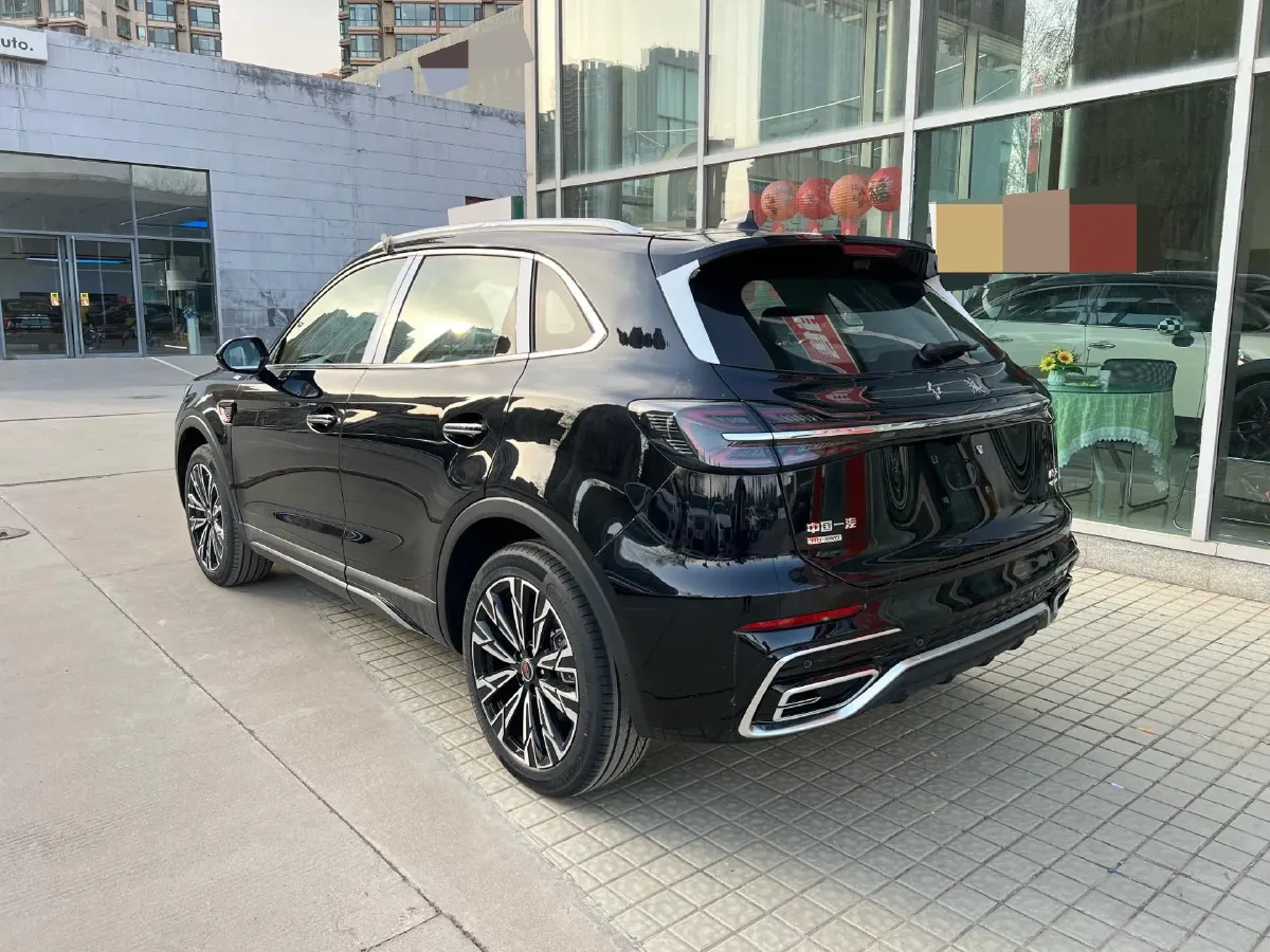 2025 HongQi HS5 2.0T 252HP L4 8AT,autocango,china used car exporter,china ev exporter,chinese used car exporter,chinese used ev exporter