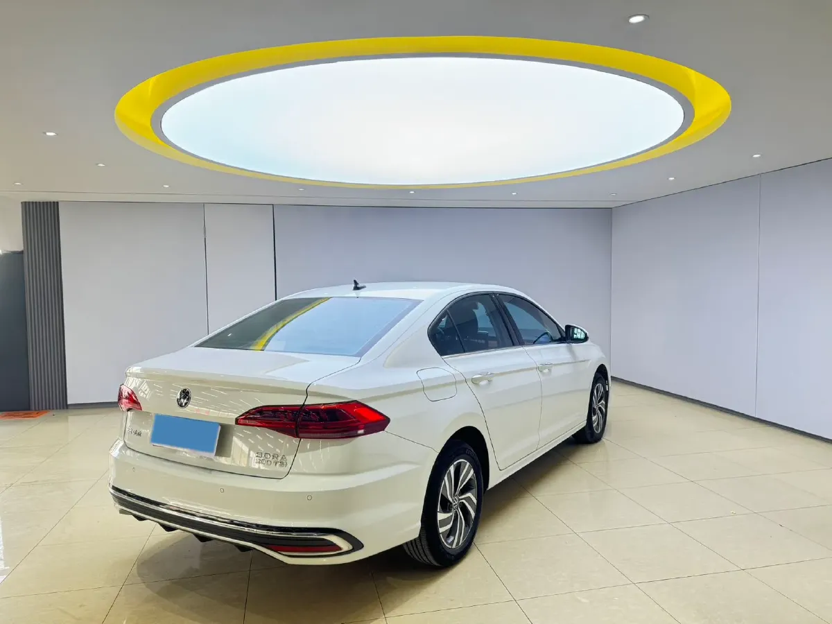 2023 Volkswagen Bora 1.2T 116HP L4 7DCT,autocango,china used car exporter,china ev exporter,chinese used car exporter,chinese used ev exporter