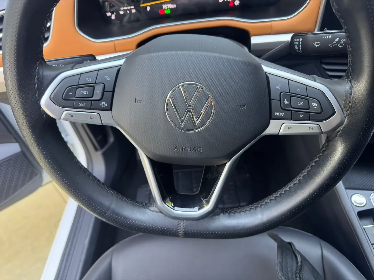 2023 Volkswagen Bora 1.2T 116HP L4 7DCT,autocango,china used car exporter,china ev exporter,chinese used car exporter,chinese used ev exporter