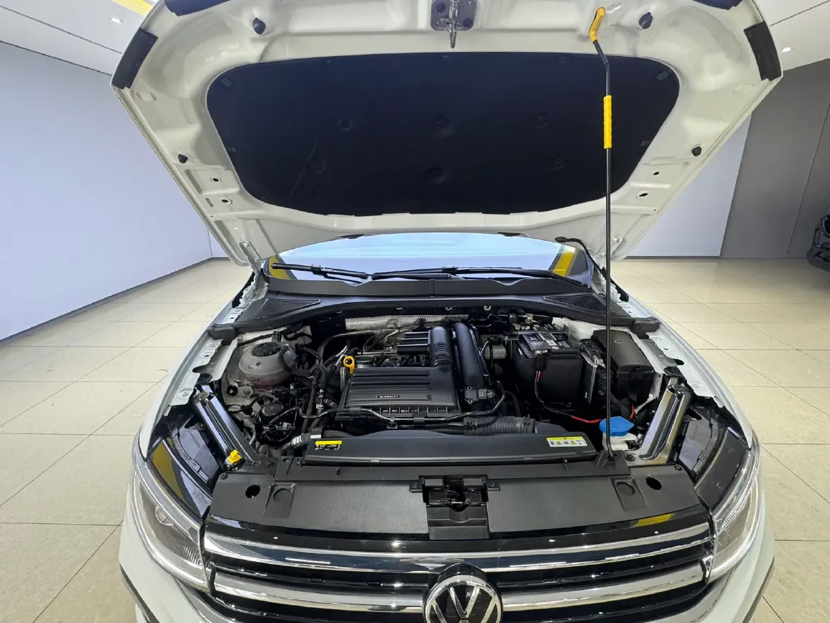 2023 Volkswagen Bora 1.2T 116HP L4 7DCT,autocango,china used car exporter,china ev exporter,chinese used car exporter,chinese used ev exporter