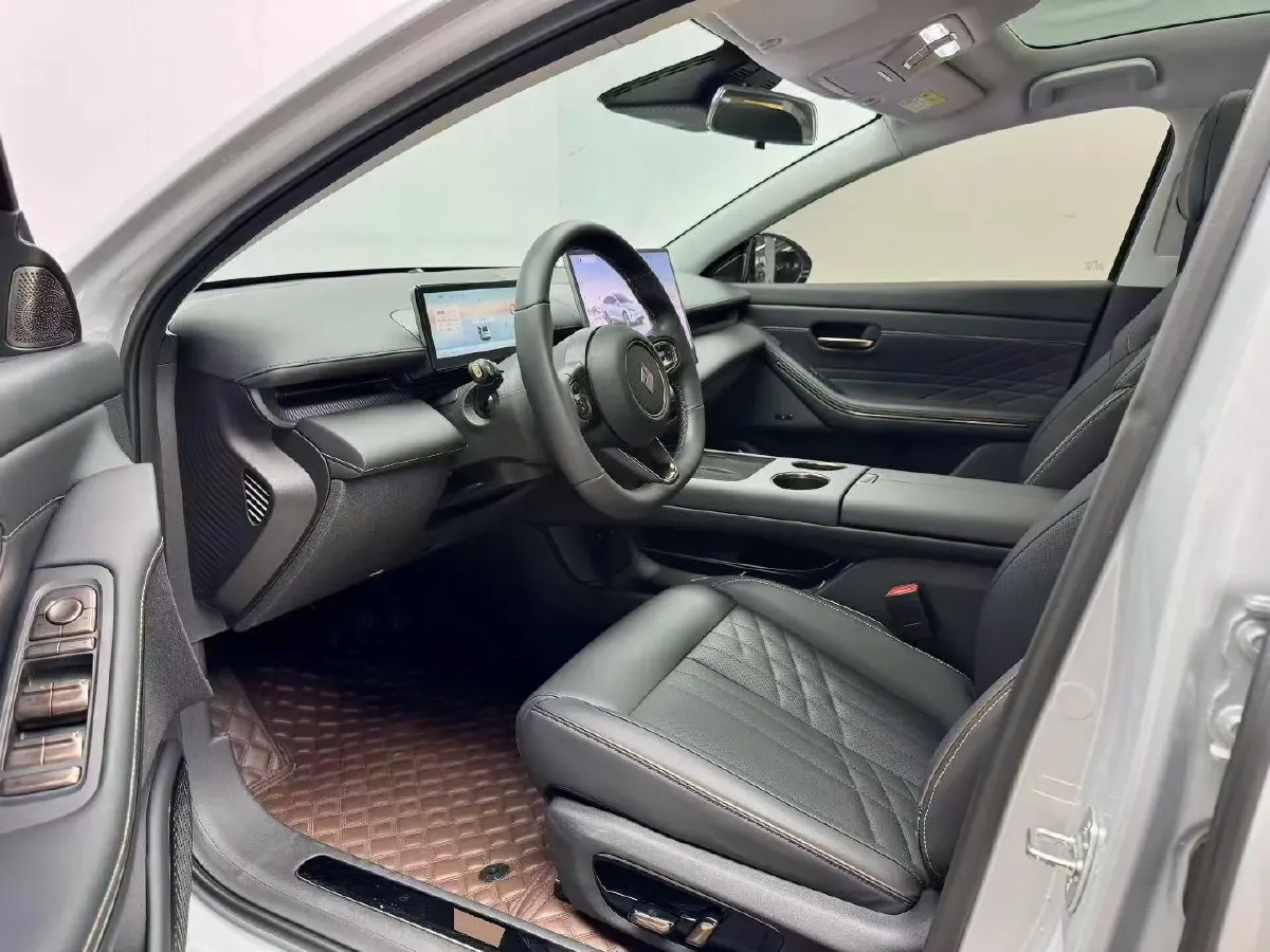 2025 BaoJun XiangJing BEV,autocango,china used car exporter,china ev exporter,chinese used car exporter,chinese used ev exporter