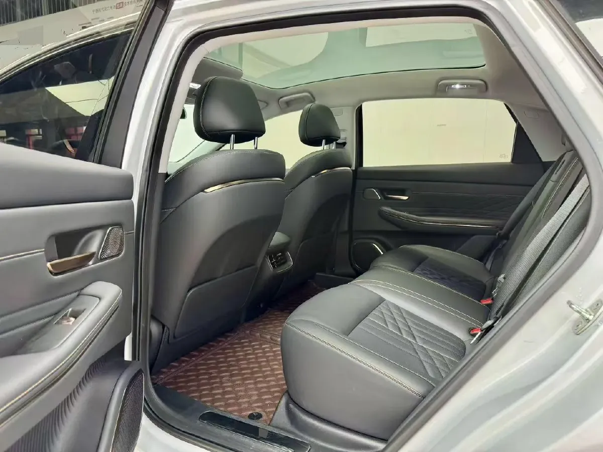 2025 BaoJun XiangJing BEV,autocango,china used car exporter,china ev exporter,chinese used car exporter,chinese used ev exporter