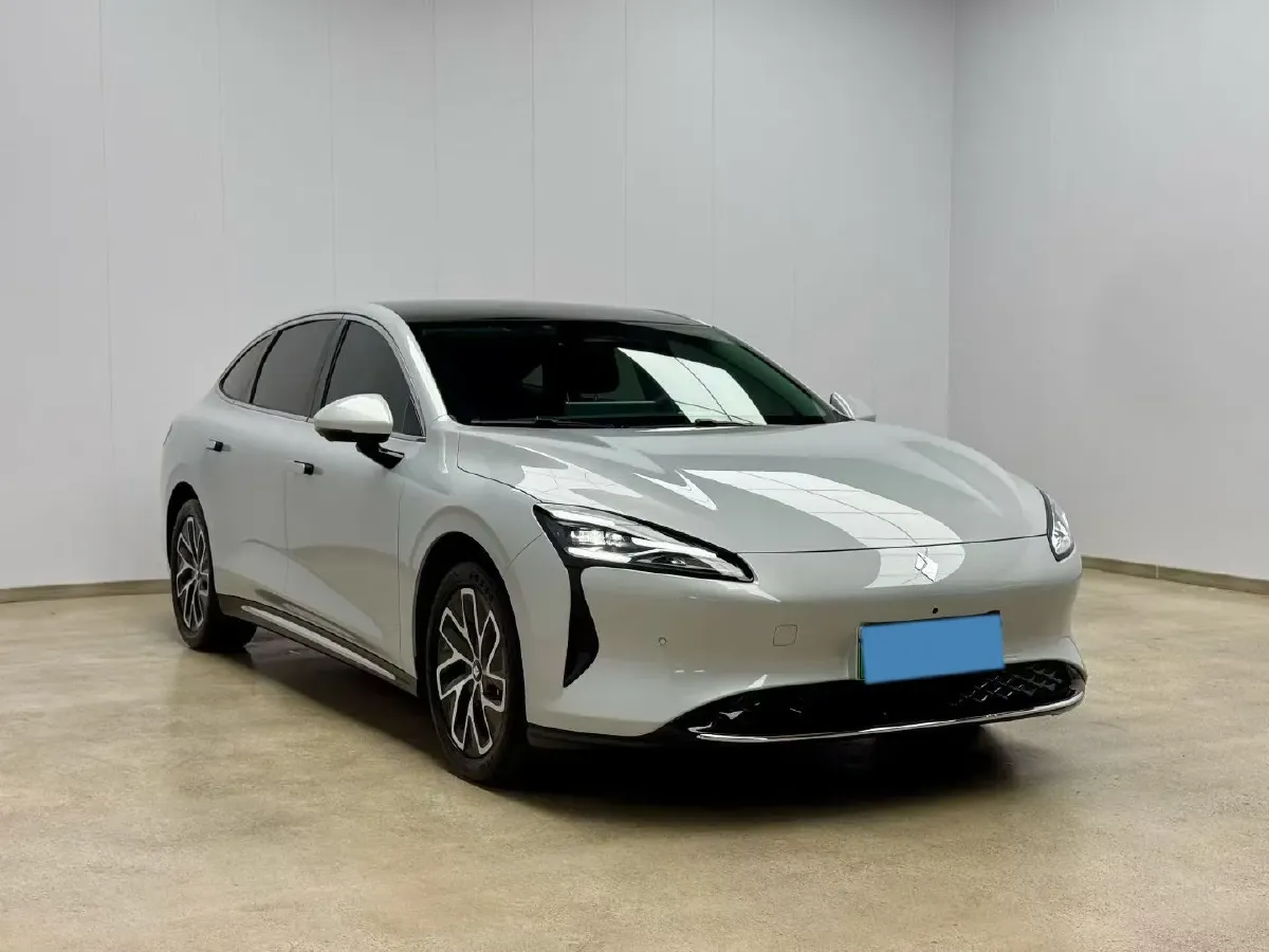 2025 BaoJun XiangJing BEV,autocango,china used car exporter,china ev exporter,chinese used car exporter,chinese used ev exporter