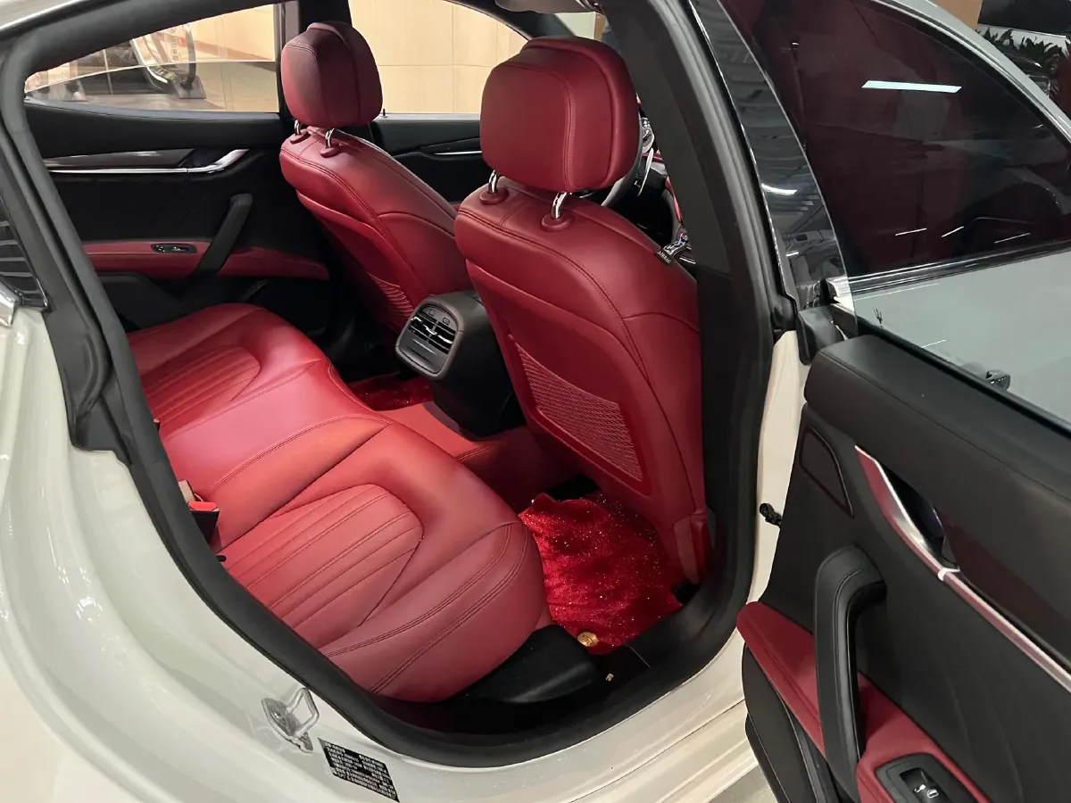 2023 Audi RS 5 2.9T 450HP V6 8AT,autocango,china used car exporter,china ev exporter,chinese used car exporter,chinese used ev exporter