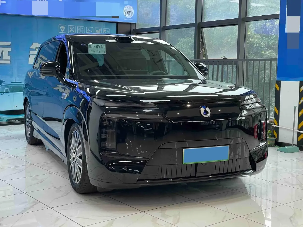2025 Denza DenzaN8L 2.0T 207HP L4 E-CVT PHEV,autocango,china used car exporter,china ev exporter,chinese used car exporter,chinese used ev exporter