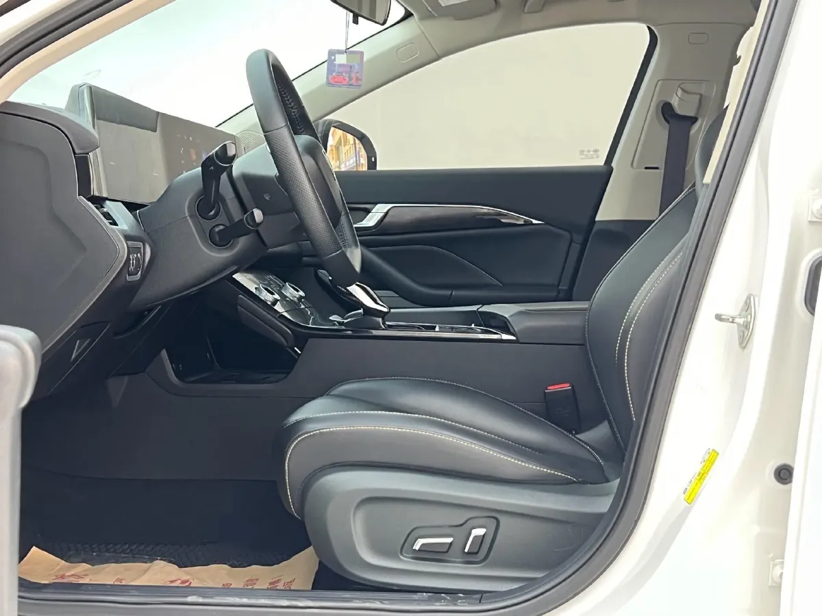 2022 DongFeng Fengon Fengon 580 1.5T 184HP L4 6AT,autocango,china used car exporter,china ev exporter,chinese used car exporter,chinese used ev exporter