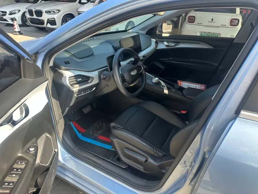 2022 Geely Emgrand L HiP 1.5T 181HP L4 3DHT PHEV 15.5KWH,autocango,china used car exporter,china ev exporter,chinese used car exporter,chinese used ev exporter