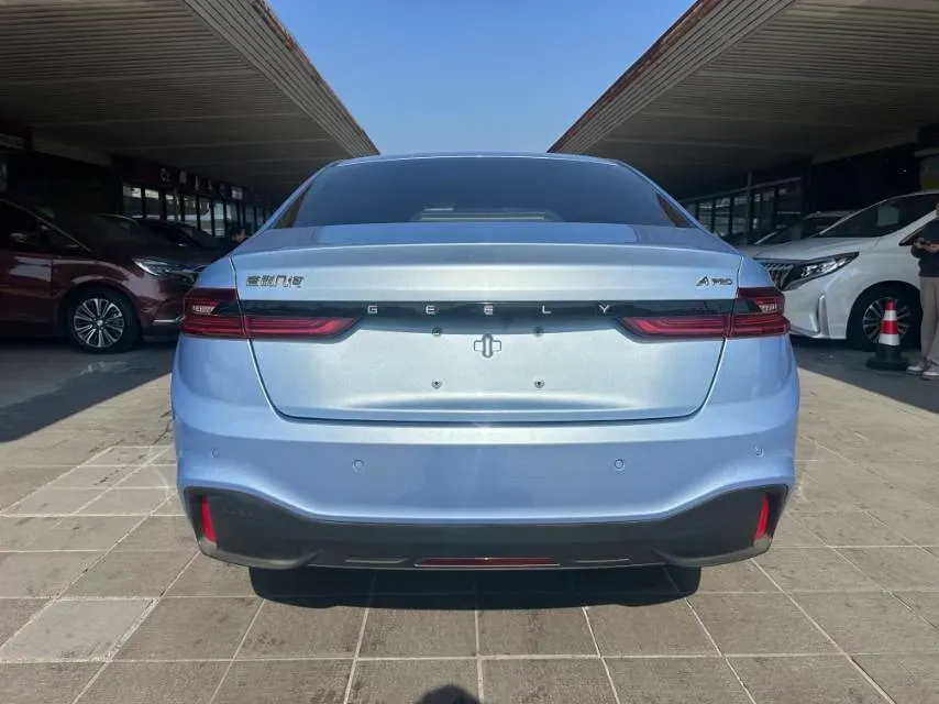 2022 Geely Emgrand L HiP 1.5T 181HP L4 3DHT PHEV 15.5KWH,autocango,china used car exporter,china ev exporter,chinese used car exporter,chinese used ev exporter