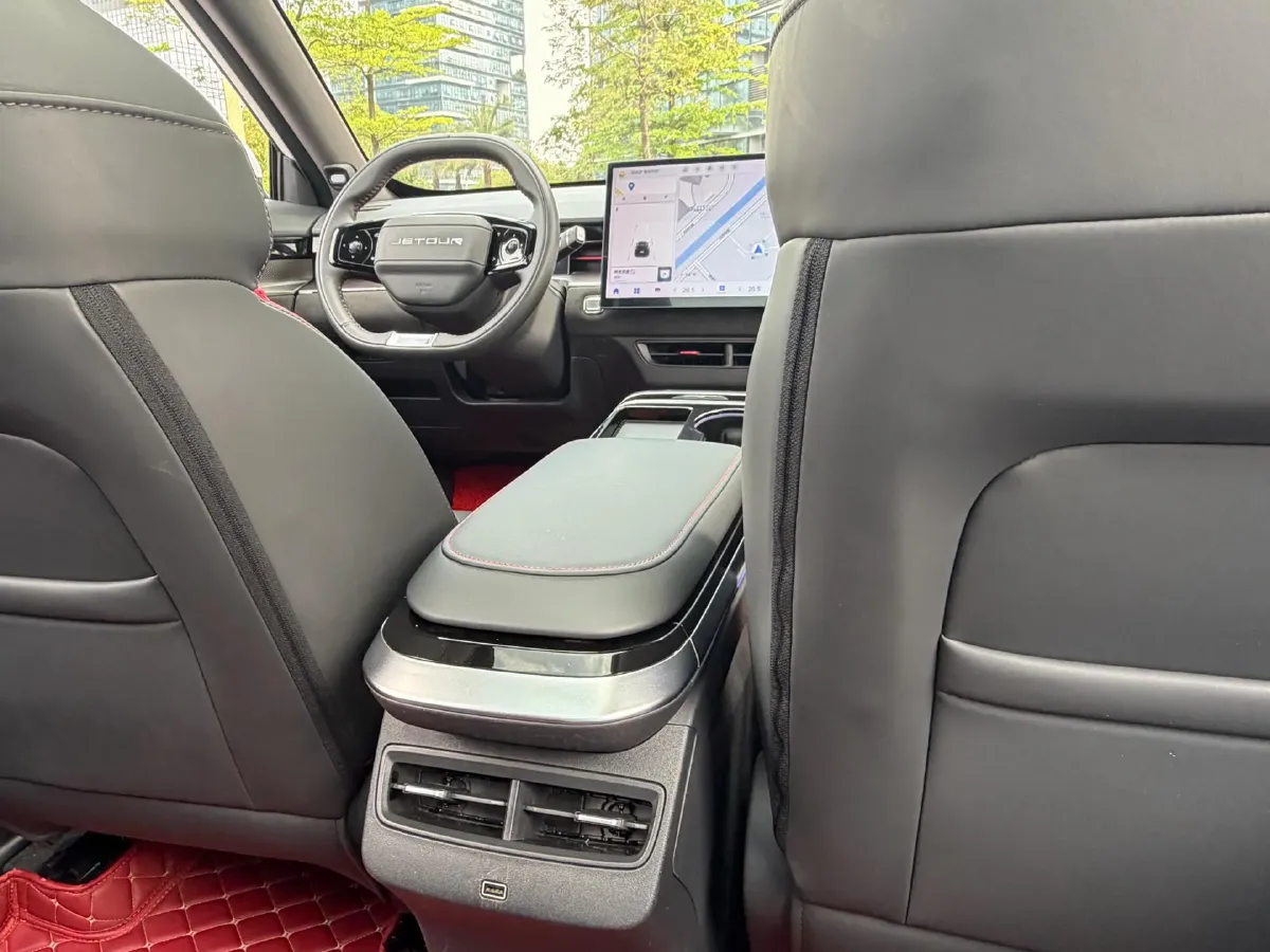 2022 Jetour DASHING 1.6T 197HP L4 7DCT,autocango,china used car exporter,china ev exporter,chinese used car exporter,chinese used ev exporter