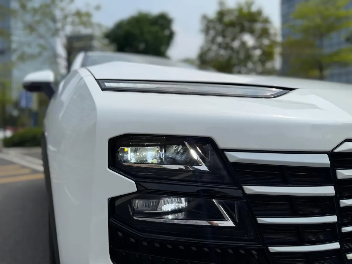 2022 Jetour DASHING 1.6T 197HP L4 7DCT,autocango,china used car exporter,china ev exporter,chinese used car exporter,chinese used ev exporter