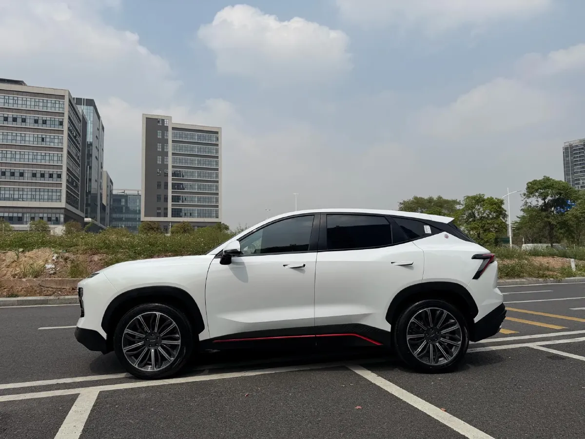 2022 Jetour DASHING 1.6T 197HP L4 7DCT,autocango,china used car exporter,china ev exporter,chinese used car exporter,chinese used ev exporter