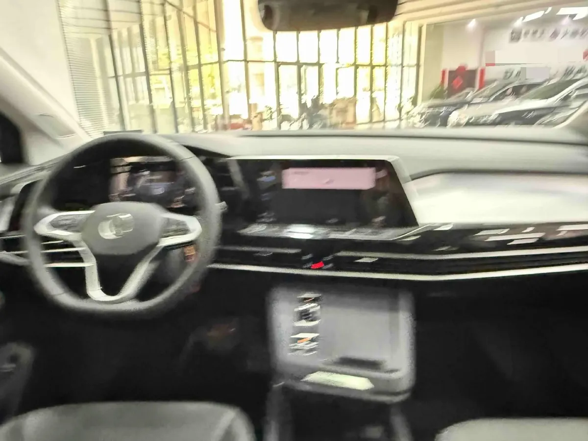 2024 Volkswagen Talagon 2.0T 220HP L4 7DCT,autocango,china used car exporter,china ev exporter,chinese used car exporter,chinese used ev exporter