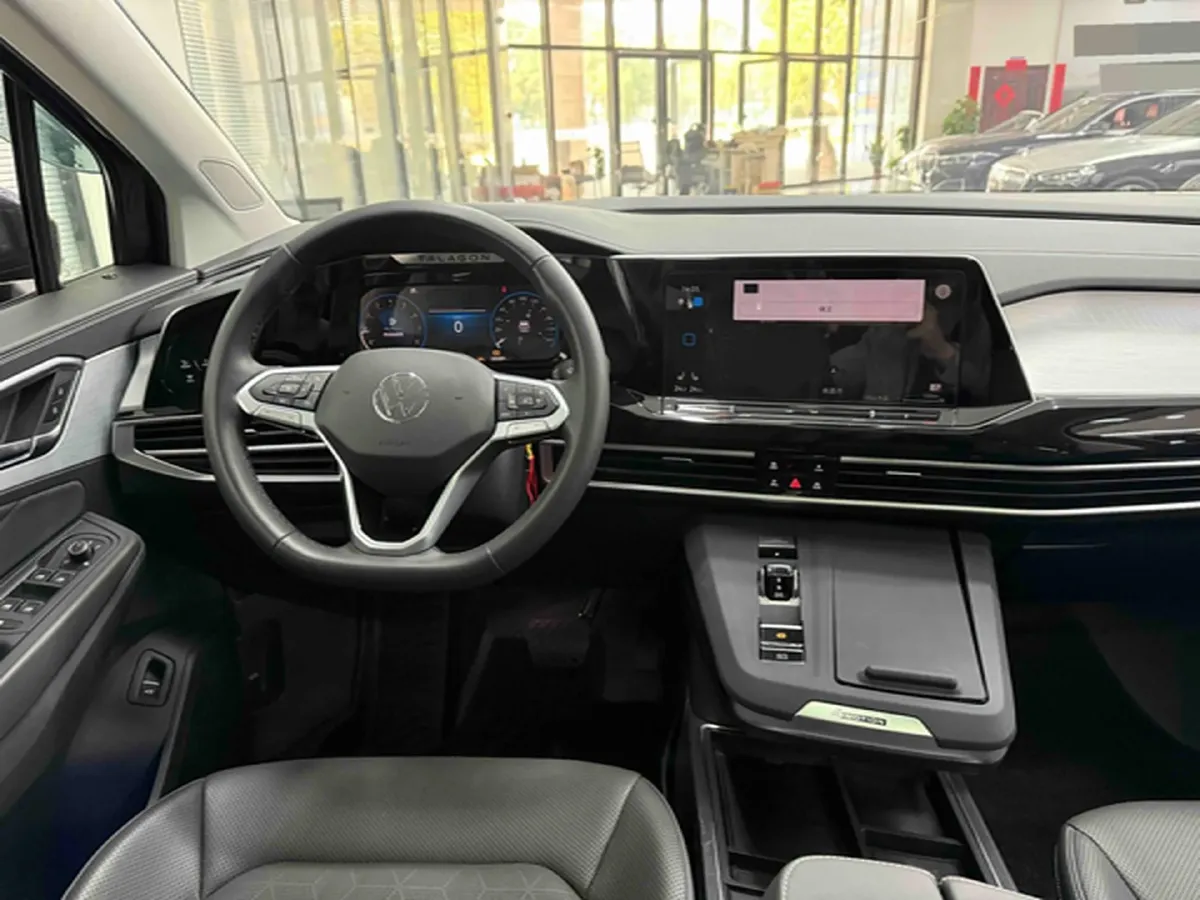 2024 Volkswagen Talagon 2.0T 220HP L4 7DCT,autocango,china used car exporter,china ev exporter,chinese used car exporter,chinese used ev exporter