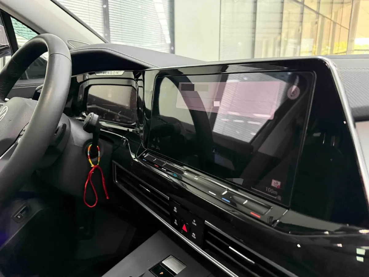 2024 Volkswagen Talagon 2.0T 220HP L4 7DCT,autocango,china used car exporter,china ev exporter,chinese used car exporter,chinese used ev exporter