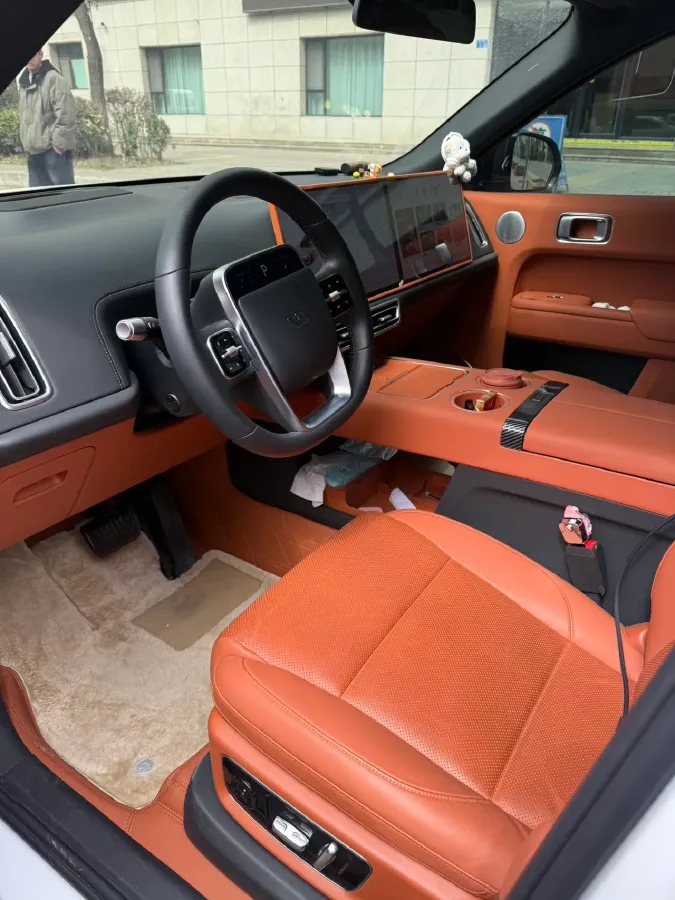 2025 Li L8 Range Extended 154HP REEV,autocango,china used car exporter,china ev exporter,chinese used car exporter,chinese used ev exporter