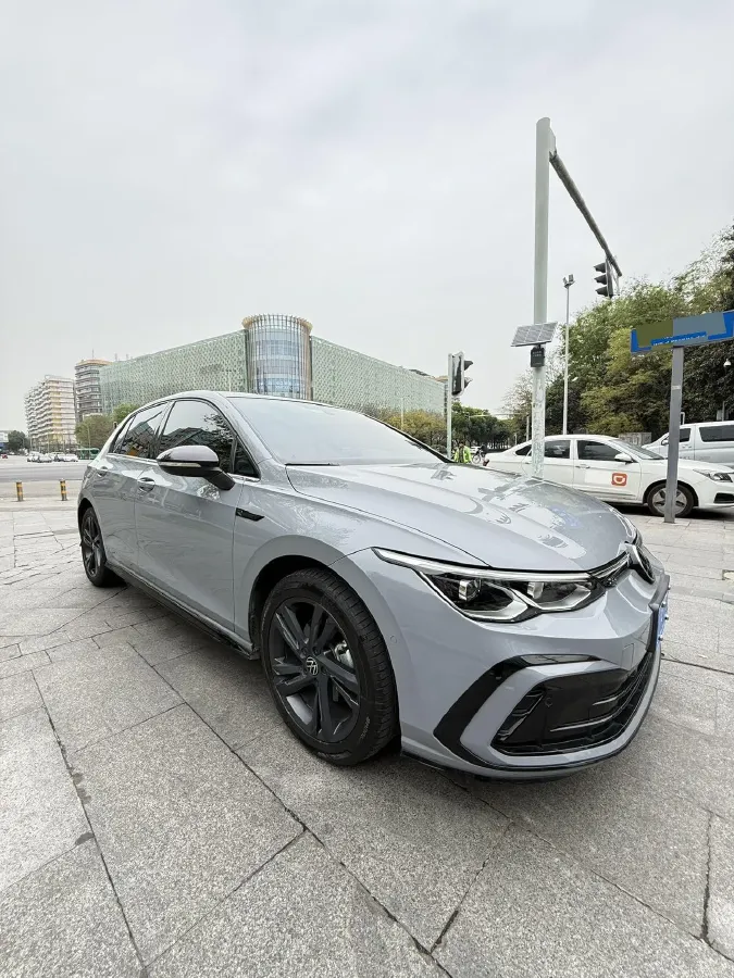 2023 Volkswagen Golf 1.4T 150HP L4 7DCT,autocango,china used car exporter,china ev exporter,chinese used car exporter,chinese used ev exporter