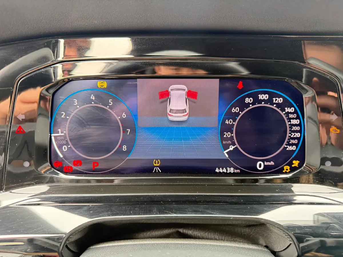 2023 Volkswagen Golf 1.4T 150HP L4 7DCT,autocango,china used car exporter,china ev exporter,chinese used car exporter,chinese used ev exporter