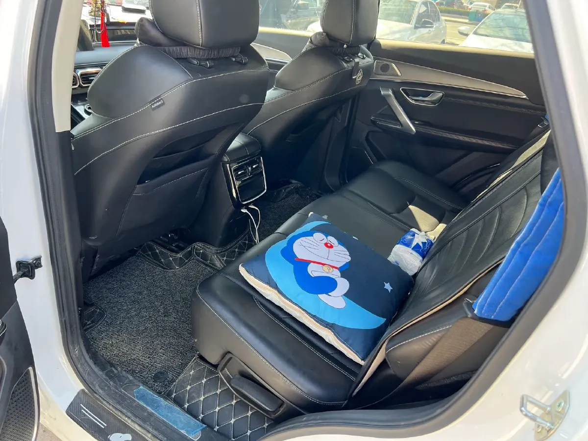 2021 Haval H6 2.0T 224HP L4 7DCT,autocango,china used car exporter,china ev exporter,chinese used car exporter,chinese used ev exporter