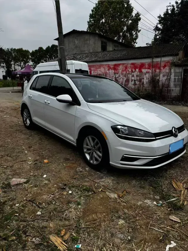 2019 Brilliance Auto V7 1.8T 231HP L4 7DCT,autocango,china used car exporter,china ev exporter,chinese used car exporter,chinese used ev exporter