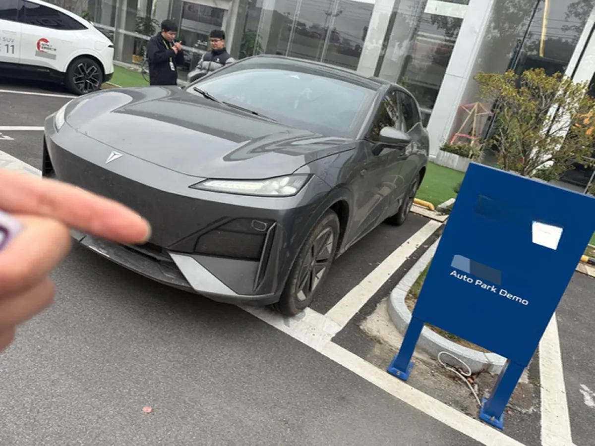 2024 Deepal S07 1.5L 95HP L4 REEV 31.73KWH,autocango,china used car exporter,china ev exporter,chinese used car exporter,chinese used ev exporter