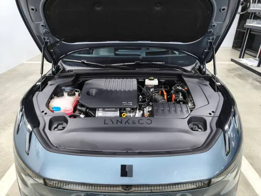 2024 LYNK&CO 01 2.0T 254HP L4 8AT,autocango,china used car exporter,china ev exporter,chinese used car exporter,chinese used ev exporter