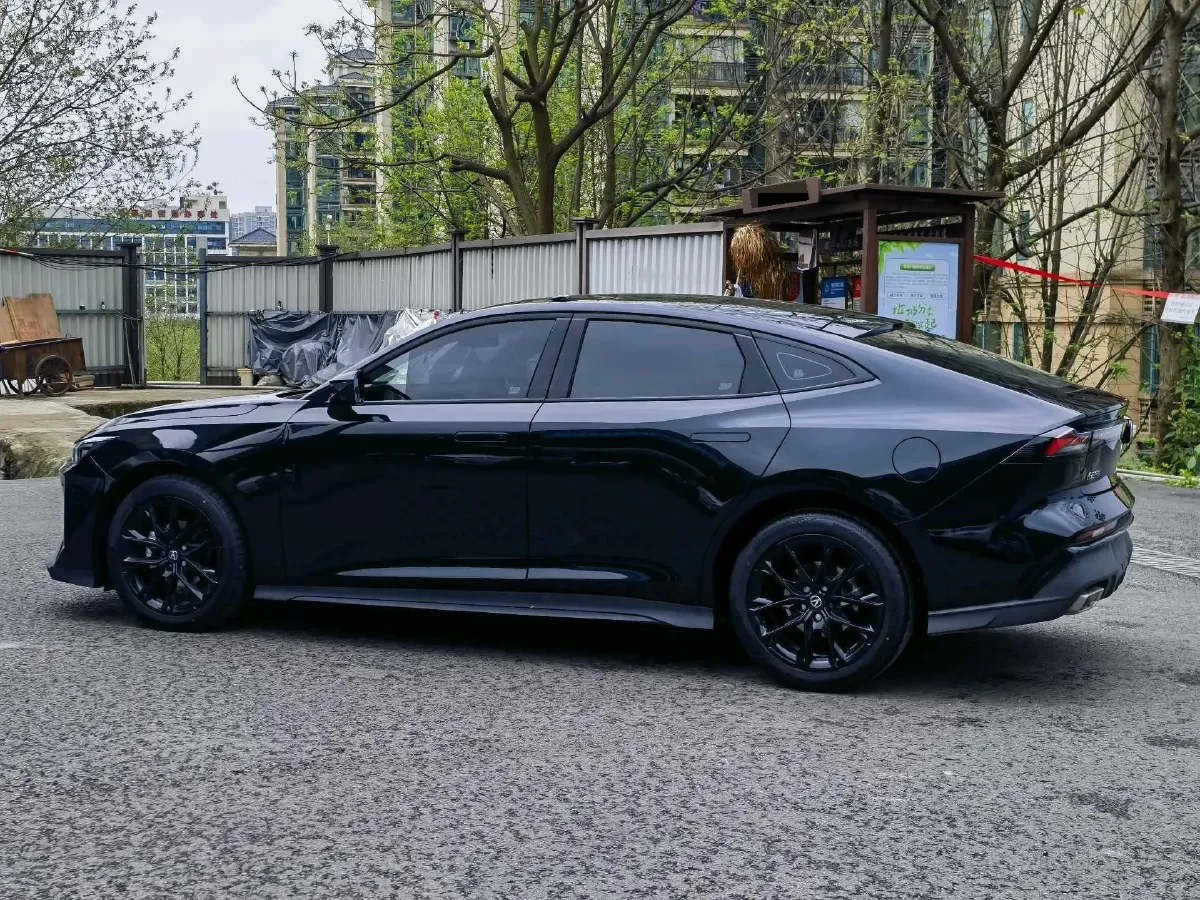 2024 ChangAn UNI-V 1.5T 188HP L4 7DCT,autocango,china used car exporter,china ev exporter,chinese used car exporter,chinese used ev exporter