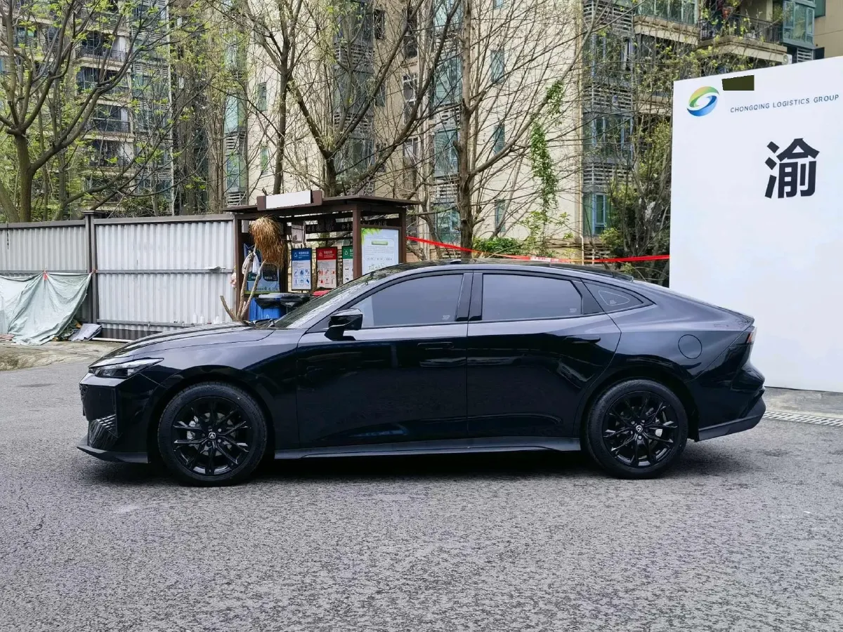 2024 ChangAn UNI-V 1.5T 188HP L4 7DCT,autocango,china used car exporter,china ev exporter,chinese used car exporter,chinese used ev exporter