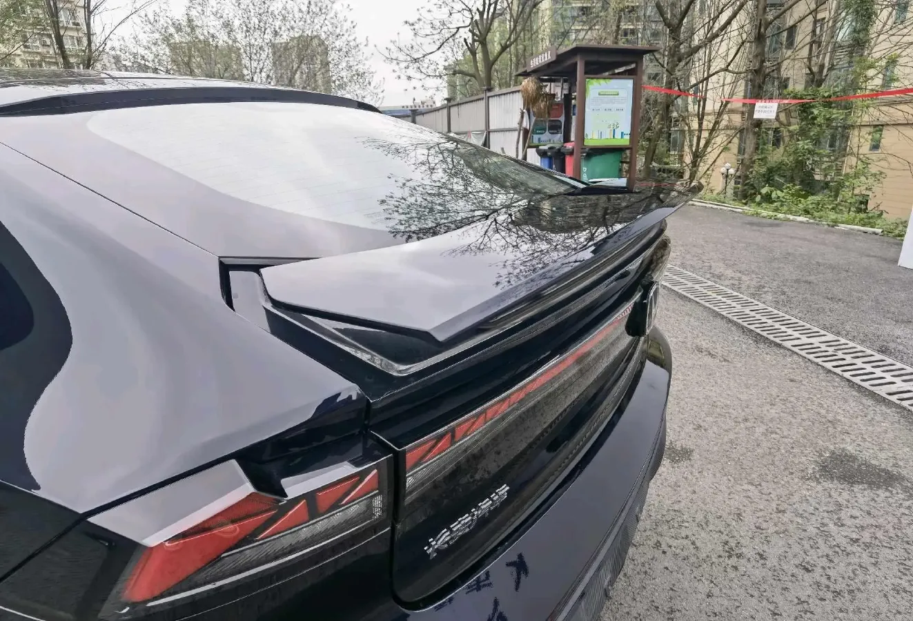 2024 ChangAn UNI-V 1.5T 188HP L4 7DCT,autocango,china used car exporter,china ev exporter,chinese used car exporter,chinese used ev exporter