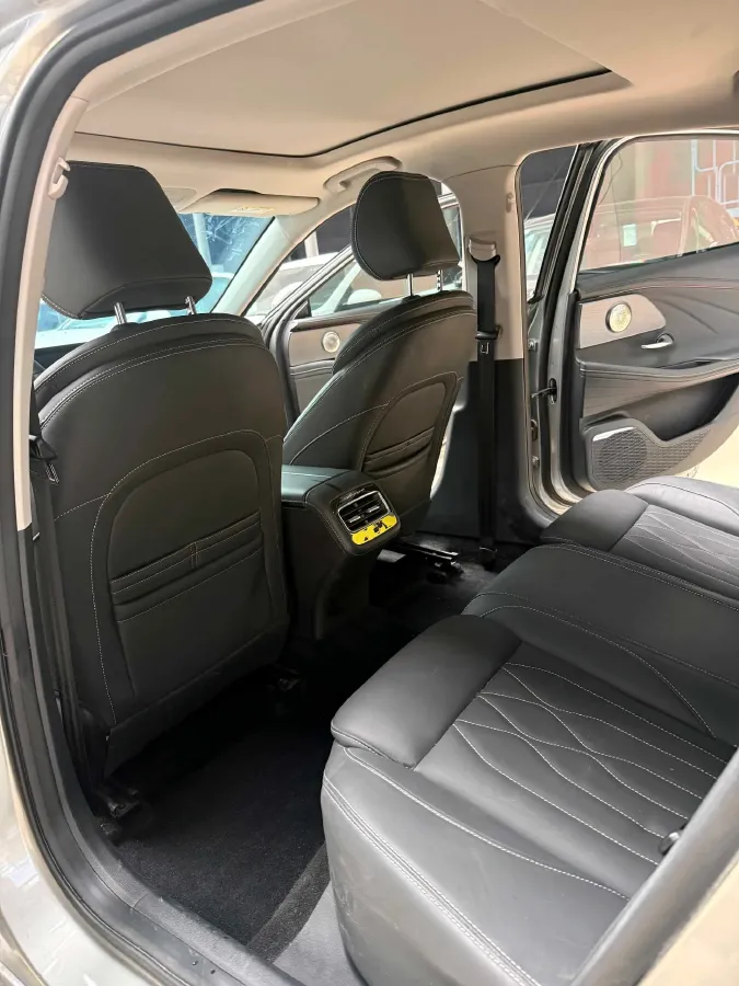 2022 Chery Arrizo 8 1.6T 197HP L4 7DCT,autocango,china used car exporter,china ev exporter,chinese used car exporter,chinese used ev exporter