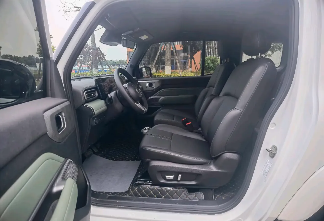 2023 BaoJun Yep BEV 28.1KWH,autocango,china used car exporter,china ev exporter,chinese used car exporter,chinese used ev exporter